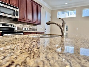 314 W Bell St in Houston, TX - Foto de edificio - Building Photo