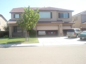4494 Crabapple Ct in Tracy, CA - Building Photo - Building Photo