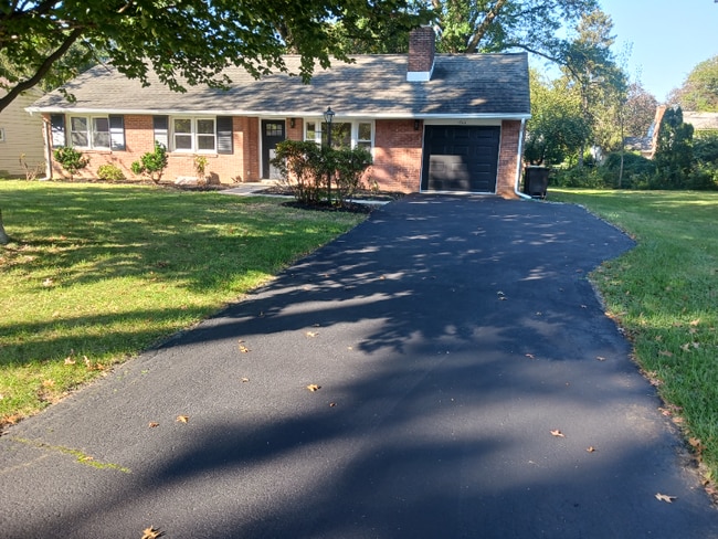 1722 Billview Dr in Lancaster, PA - Foto de edificio - Building Photo