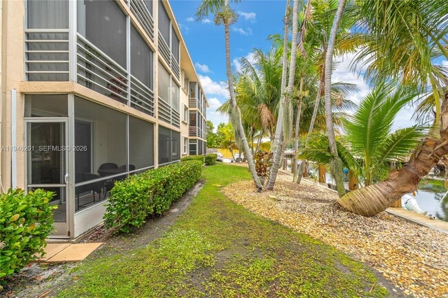 4502 N Federal Hwy in Lighthouse Point, FL - Building Photo - Building Photo