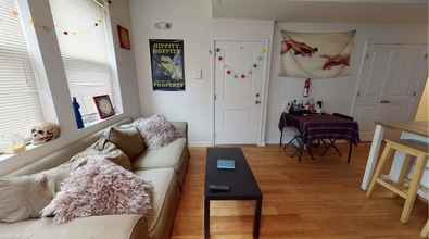 516 N 34th St, Unit A in Philadelphia, PA - Foto de edificio - Building Photo