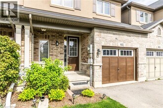 93 Sexton Cres in Hamilton, ON - Building Photo - Building Photo