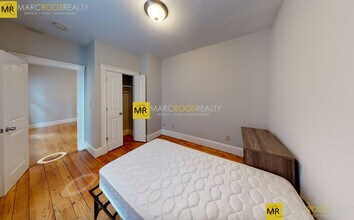 12 Beacon St, Unit 1 in Boston, MA - Building Photo - Building Photo