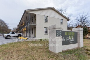 816 Greenland Dr in Murfreesboro, TN - Building Photo