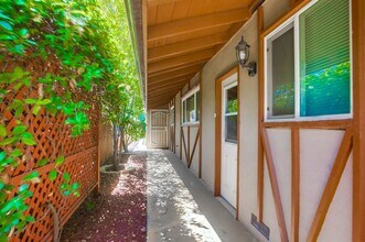 151 Christen Way in San Marcos, CA - Building Photo - Building Photo