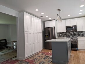 544 Drakestown Rd in Flanders, NJ - Building Photo - Building Photo