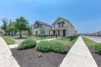 1021 Lone Peak Wy in Dripping Springs, TX - Building Photo - Building Photo