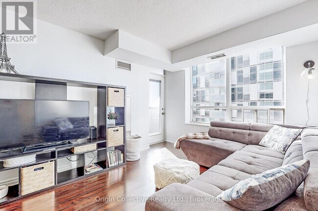 property at 5233 Dundas St W