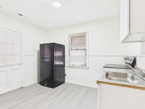 26 Spring St in Petersburg, VA - Building Photo - Building Photo