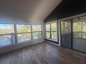 300 Yacht Club Dr in Niceville, FL - Building Photo - Building Photo