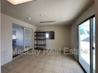 7481 W Yucca St in Peoria, AZ - Foto de edificio - Building Photo