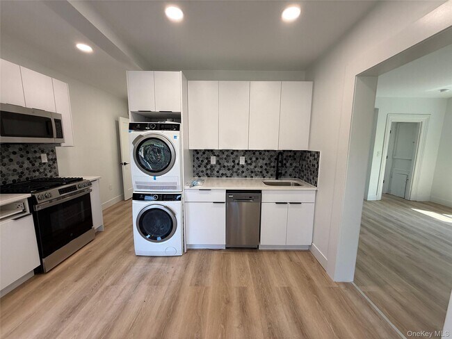 99 Cedar Hill Ave in Nyack, NY - Building Photo - Building Photo