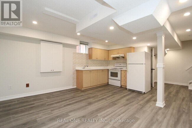 63 Whistler Ct in Markham, ON - Building Photo - Building Photo