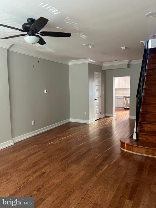 2122 S Philip St in Philadelphia, PA - Building Photo