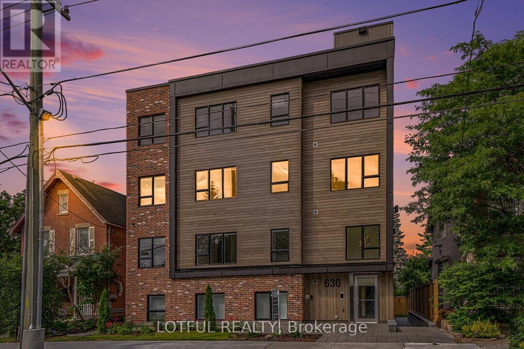 630 Churchill Ave N in Ottawa, ON - Building Photo
