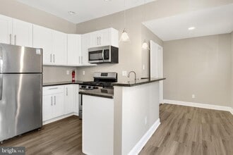 3127 Cedar St in Philadelphia, PA - Building Photo - Building Photo