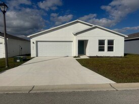 1848 Grand Ridge St in Sebring, FL - Building Photo