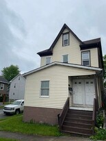 201 2nd Ave in Altoona, PA - Building Photo