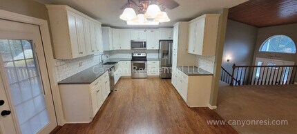 6141 Blue Ash Dr in Ooltewah, TN - Building Photo - Building Photo