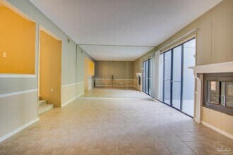 18 Hillbrook Way in Pensacola, FL - Building Photo - Building Photo