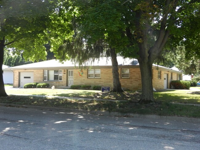 property at 2104 Independence Ln