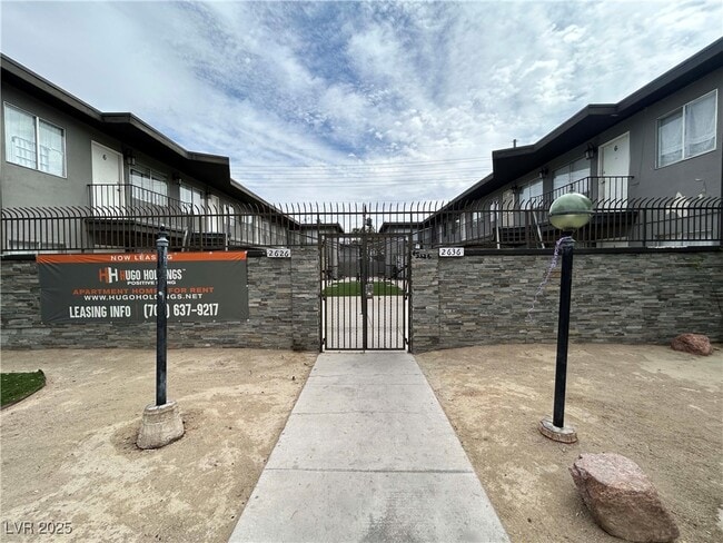 2626 Lynnwood St in Las Vegas, NV - Building Photo - Building Photo