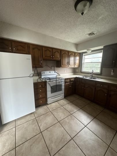 1902 S Joplin St in Pittsburg, KS - Building Photo - Building Photo