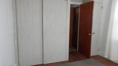 403 W Market St, Unit 201 in Danville, PA - Building Photo - Building Photo