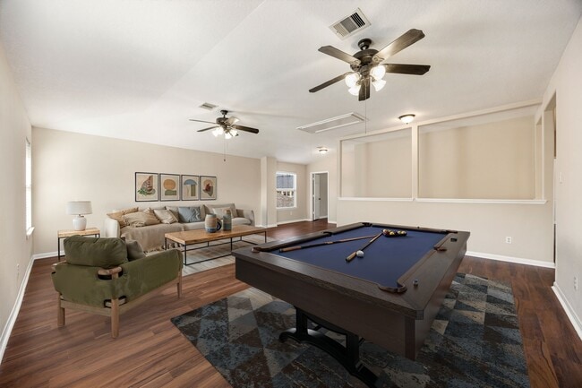 10427 Lyndon Meadows Dr in Houston, TX - Building Photo - Building Photo