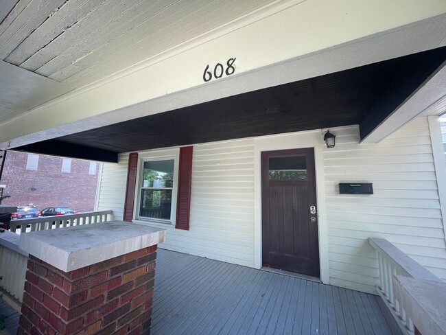 608 E 2nd St in Bloomington, IN - Building Photo - Building Photo