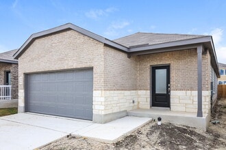 534 Kayden Ct in Marion, TX - Building Photo - Building Photo