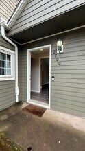 2800 SE 115th Ave in Portland, OR - Building Photo - Building Photo