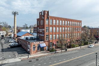 Parkville Hartford Apartments in Hartford, CT - Foto de edificio - Building Photo