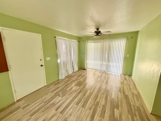 property at 24 Hakoi Pl