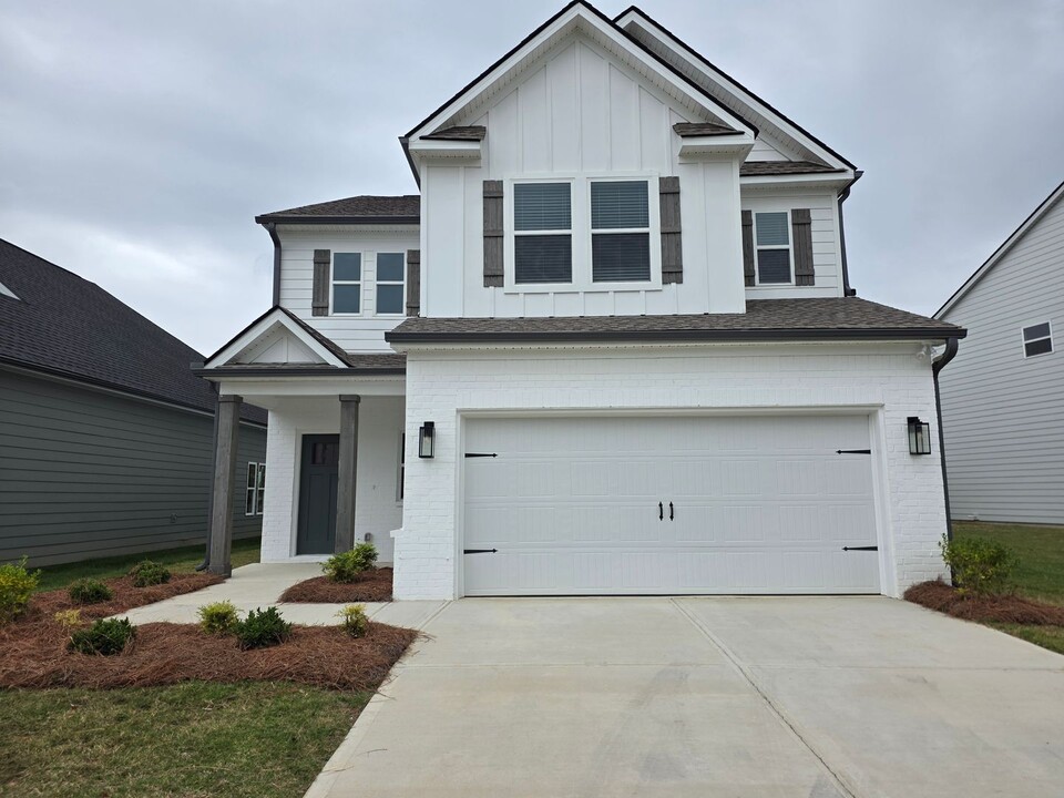 7553 Snow Cone Wy in Ooltewah, TN - Building Photo