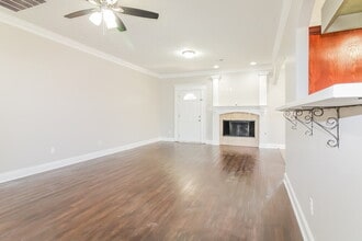 7303 Peppermill Ln in Memphis, TN - Foto de edificio - Building Photo