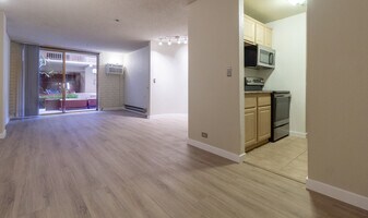 1440 Veteran Ave, Unit 103 in Los Angeles, CA - Building Photo