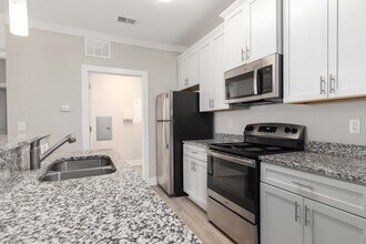 Keystone At Mebane Oaks in Mebane, NC - Foto de edificio - Interior Photo