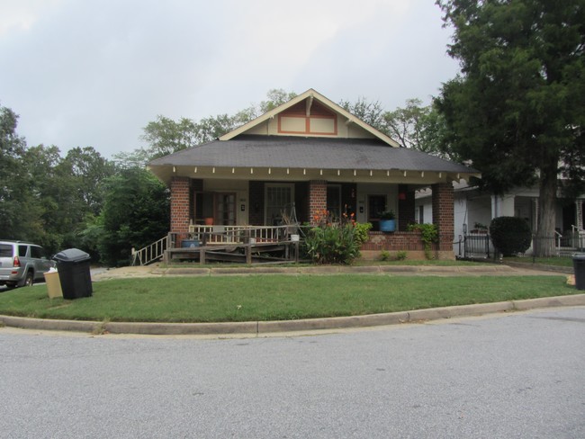 801 30th St in Columbus, GA - Foto de edificio - Building Photo