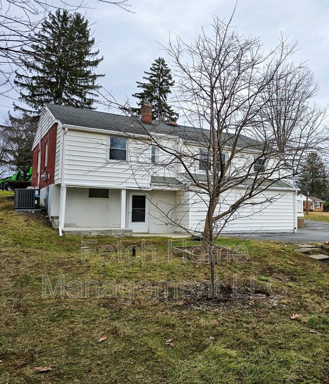 1766 Linwood Ave in Lancaster, PA - Building Photo - Building Photo