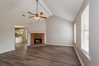 6650 Black Oak Dr in Walls, MS - Building Photo - Building Photo