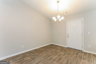 5929 Sara Ashley Ct in Lithonia, GA - Building Photo - Building Photo