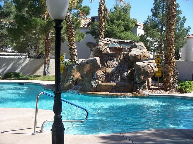 3307 Cheltenham St in Las Vegas, NV - Building Photo - Building Photo