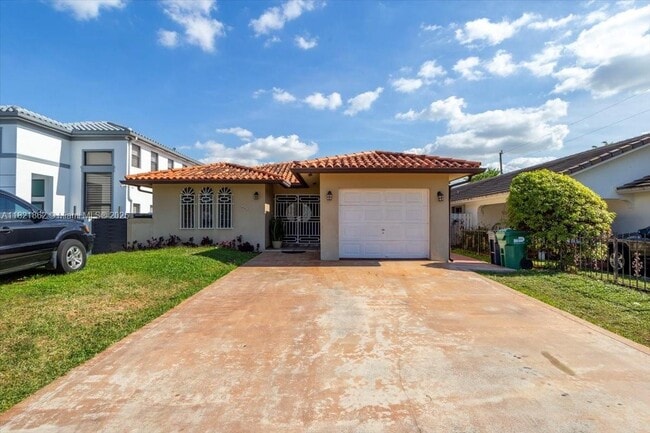 561 SW 122nd Ave