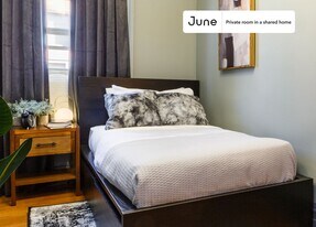 Room in Shared 4 bed/1 bath home in New York, NY - Building Photo