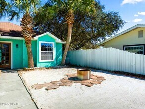 616 Lake Powell Dr in Panama City Beach, FL - Building Photo - Building Photo