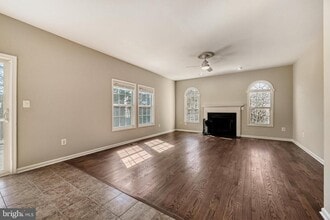 8375 Mitzy Ln in Ilchester, MD - Building Photo - Building Photo