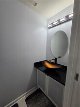 4106 Dahlgreen Way in Decatur, GA - Foto de edificio - Building Photo