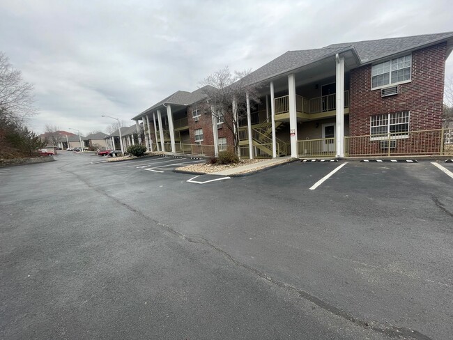 property at 200 Golf View Dr