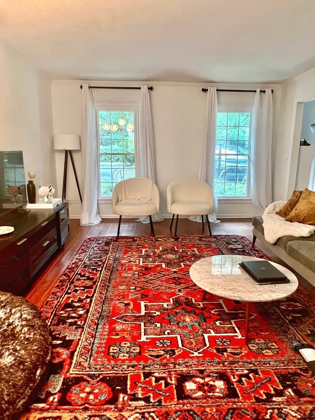 6520 Roswell Rd in Atlanta, GA - Building Photo - Building Photo